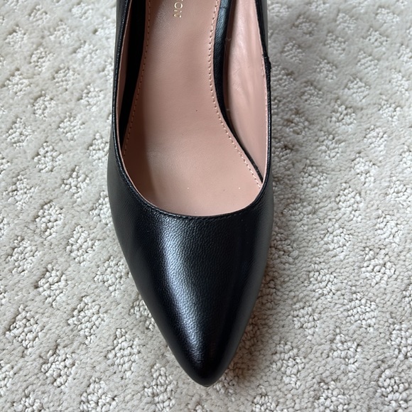 Woman’s high heel black shoe size 7.5 - Picture 13 of 13